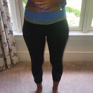 Lulu lemon cropped leggings!!
